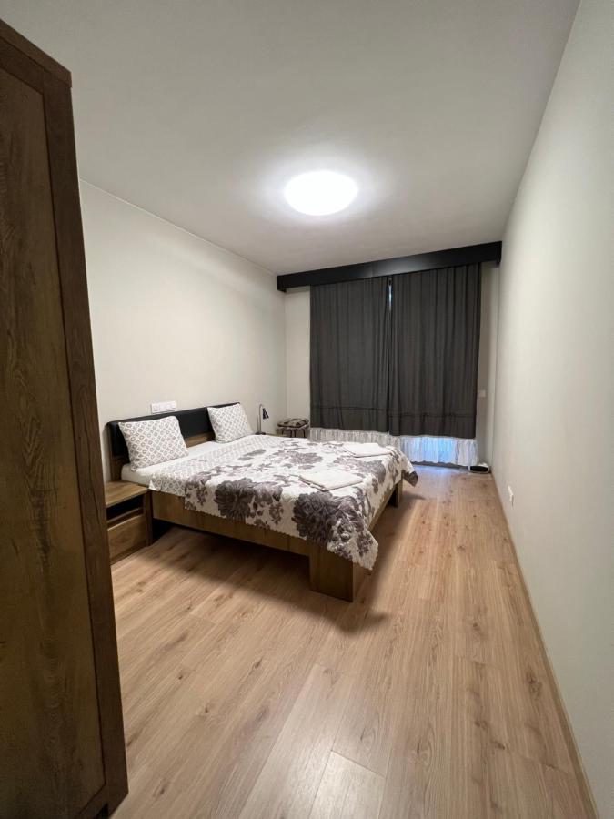 Business And Leisure Apartments In Mladost 2 With Free Garage صوفيا المظهر الخارجي الصورة