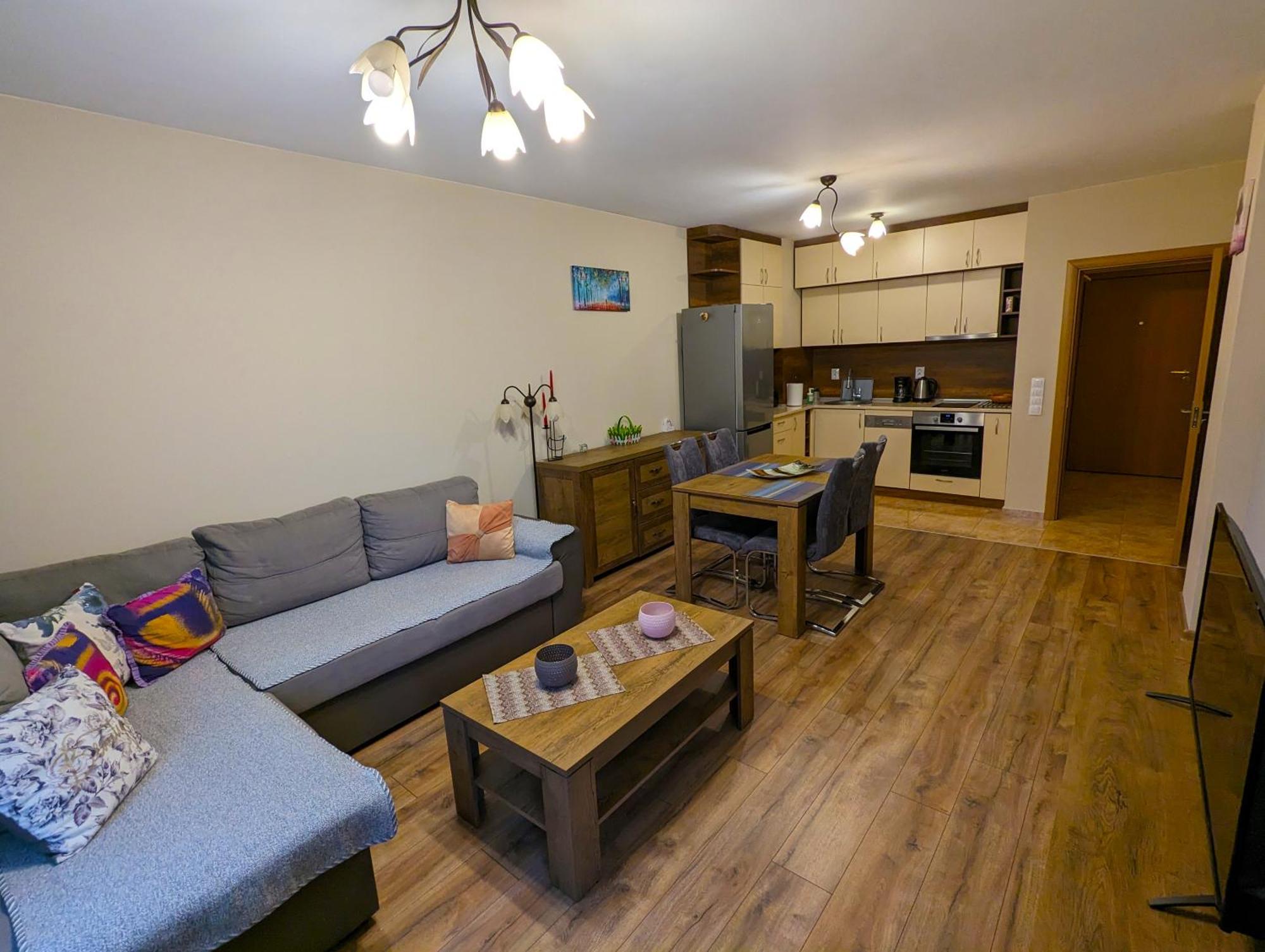 Business And Leisure Apartments In Mladost 2 With Free Garage صوفيا المظهر الخارجي الصورة