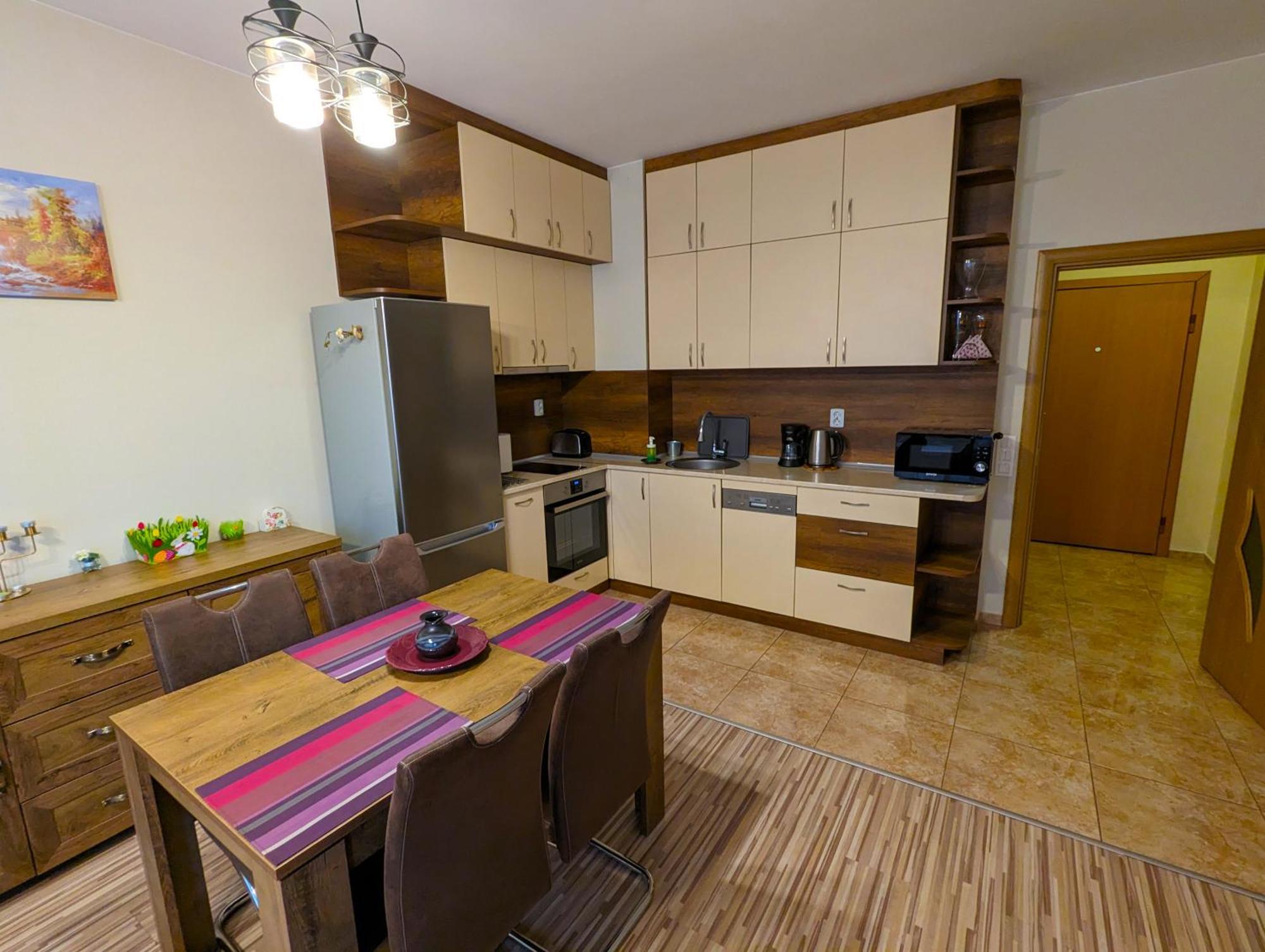 Business And Leisure Apartments In Mladost 2 With Free Garage صوفيا المظهر الخارجي الصورة